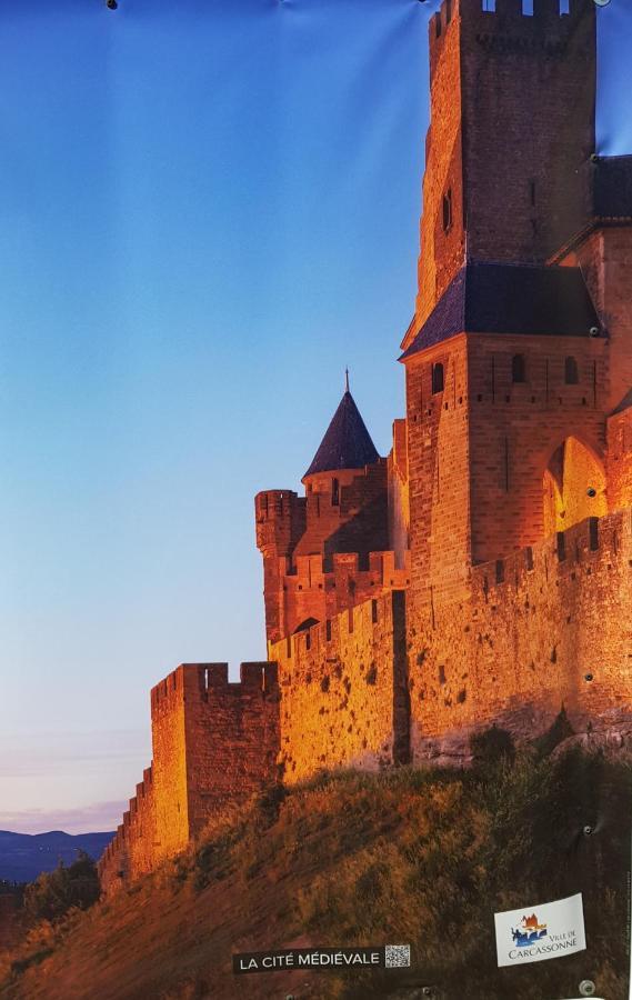 Studio pour 2 avec terrasse au pied de la Cité : ma pierre à l’édifice Carcassonne Exterior foto